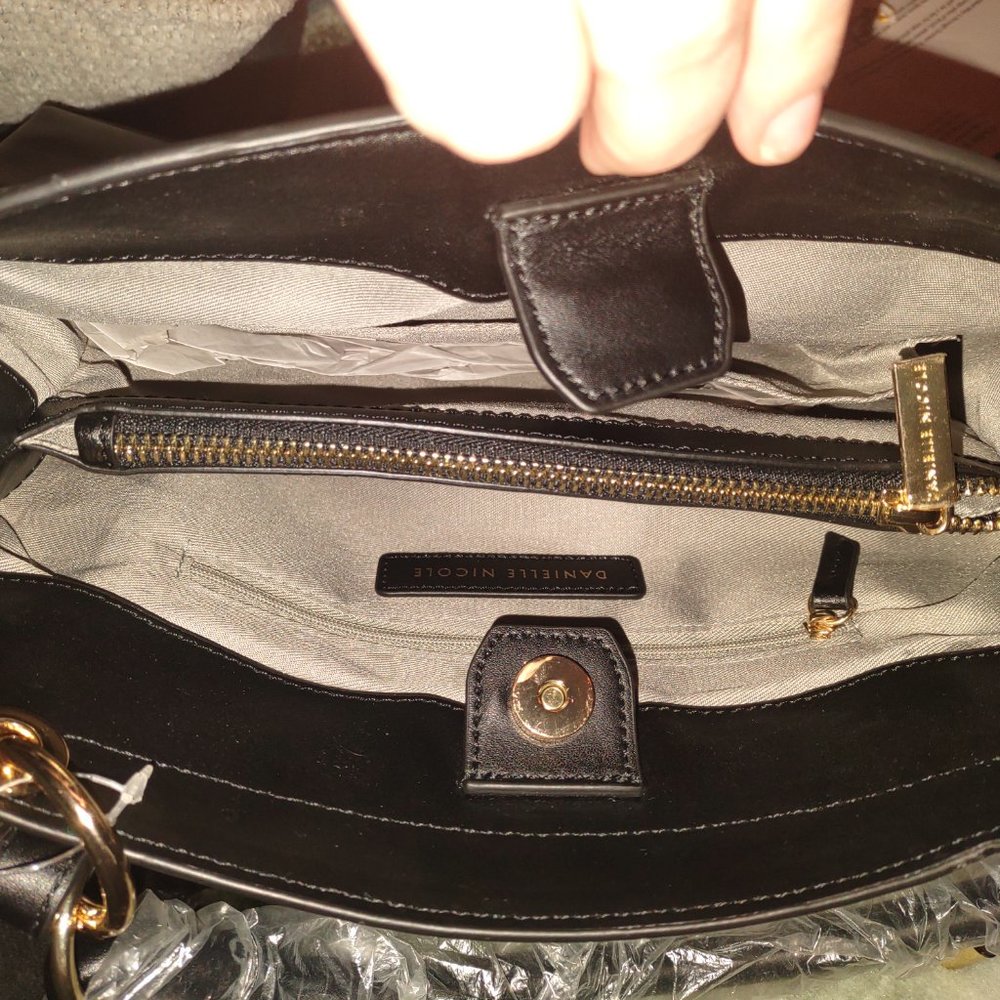 Purse - Picture 4 of 4